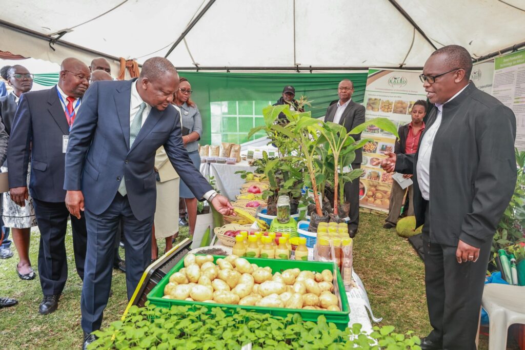 cs mutahi kagwe at kenya agricultural and livestock research organization kalro